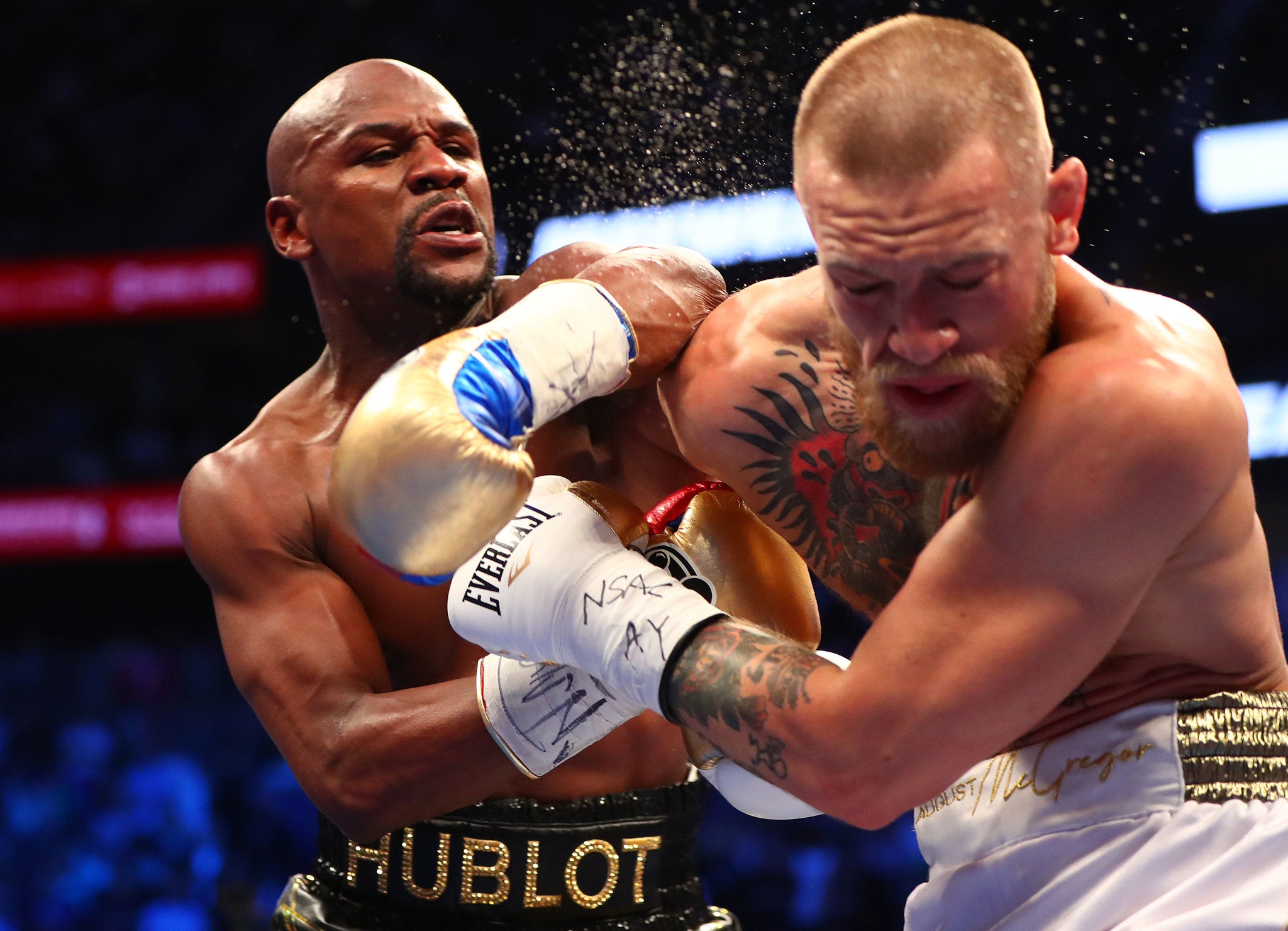 Floyd Mayweather Remains Undefeated. The Champ is now 50-0!